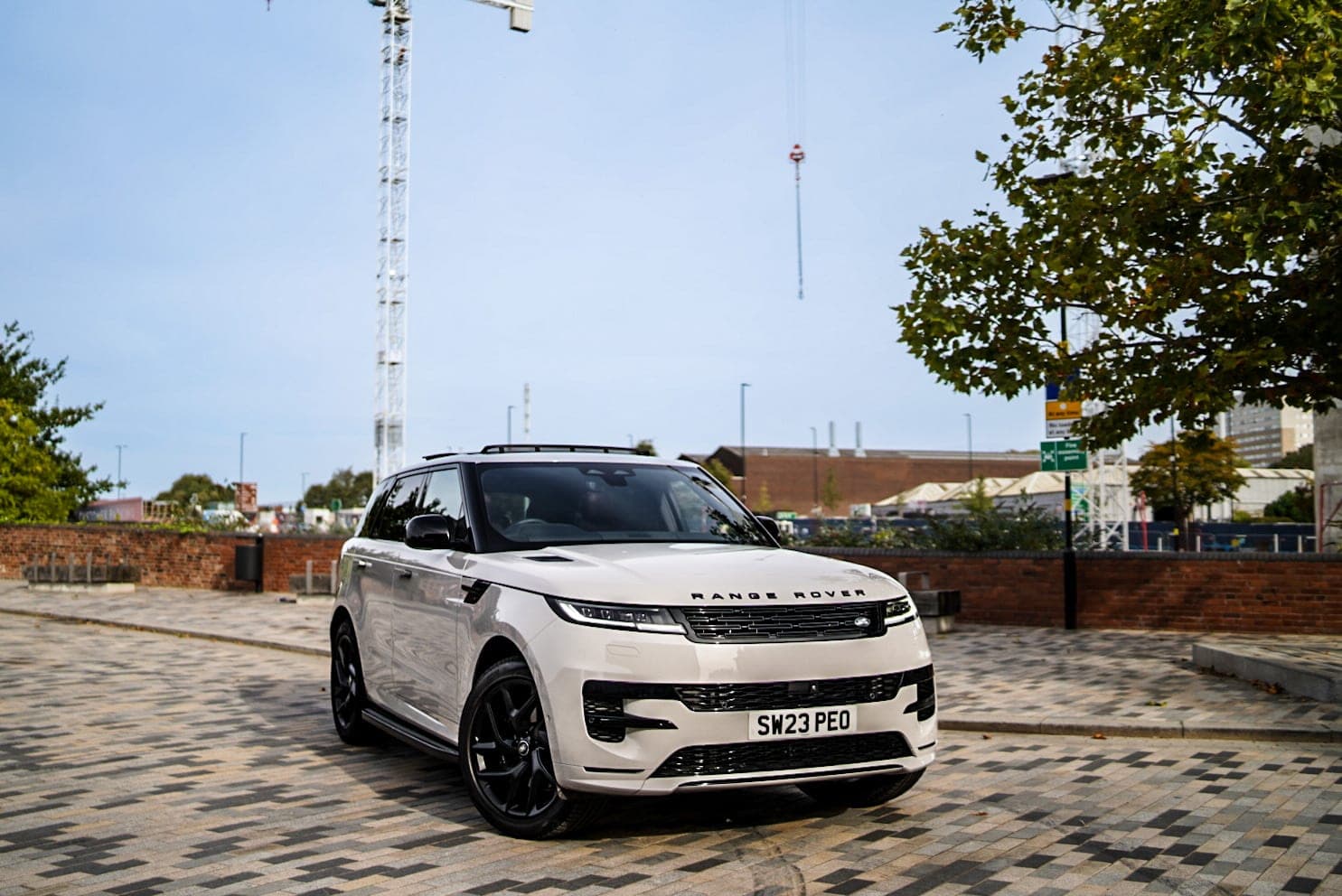 White 2023 Range Rover Sport for luxury 4x4 hire at CVS Car Hire Birmingham